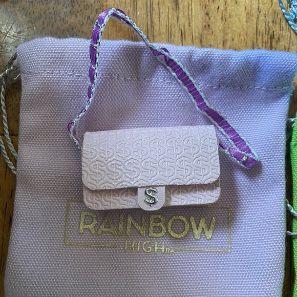 COPY - Rainbow high bag accessories - Picture 5 of 6